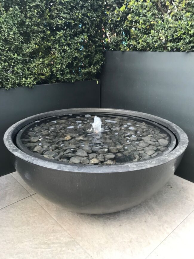 Compact Round Water Fountain